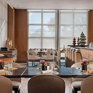 Hotel Dusit Thani, Davao